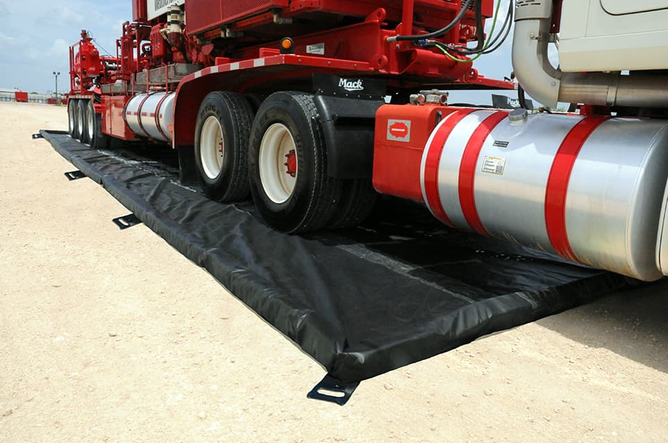 Containment Berm, Foam Wall, 6' x 6' x 4", Textured, 22 oz. (24 MIL) PVC